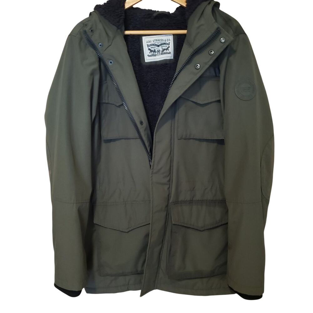 Levi's Men's Size Large Green Hooded Fleece Lined Winter Parka Jacket Coat